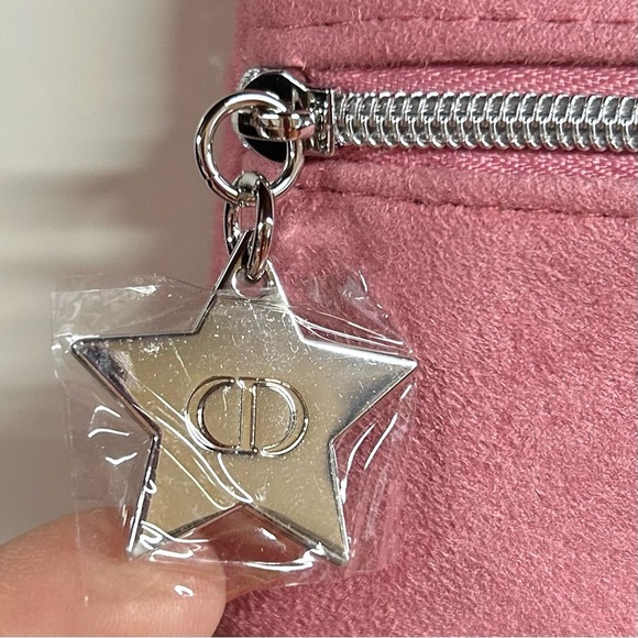 Dior Pink Cosmetic Pouch NIB - Picture 3 of 8